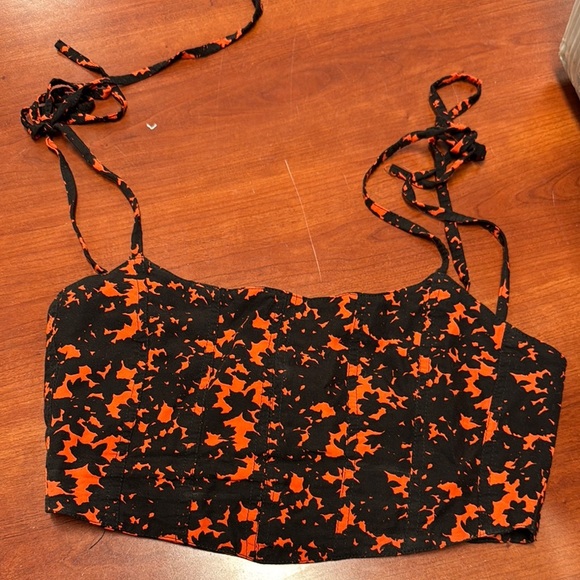 Valija crop top xs // 050124 - Picture 1 of 2